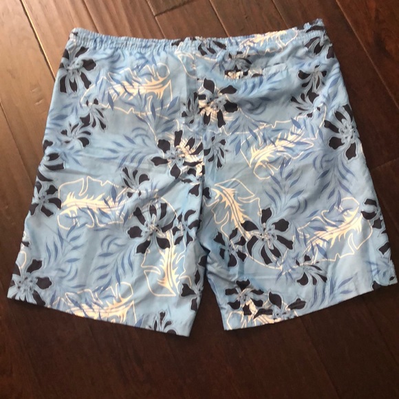 Men’s Swim Trunks - Picture 3 of 3